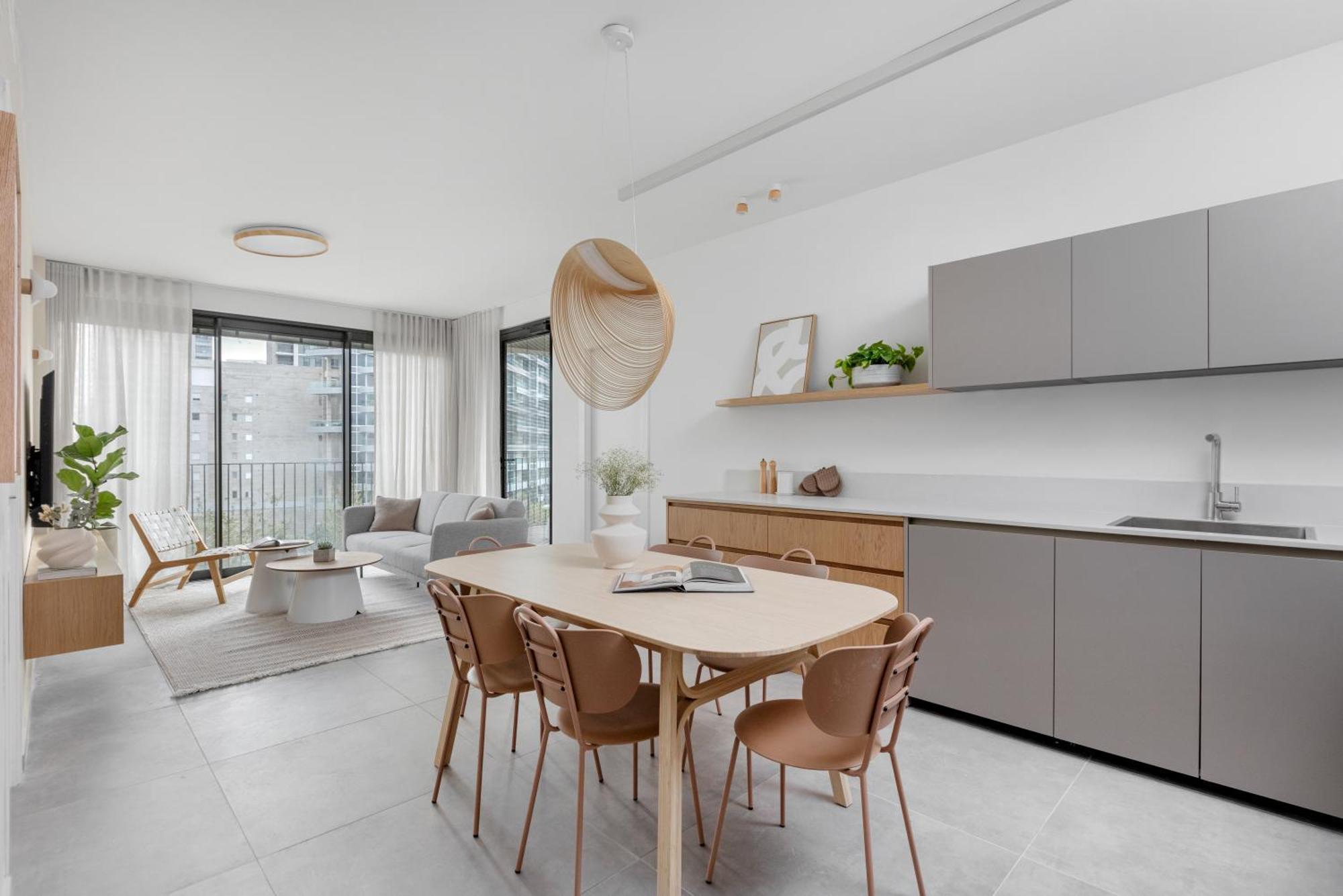 Stylish 2br 2bath Tlv Gem *
